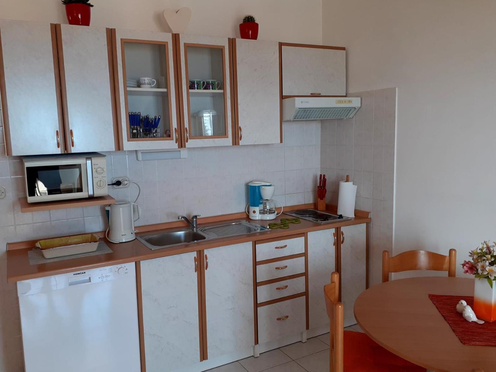 Apartments Borovina โบล ภายนอก รูปภาพ