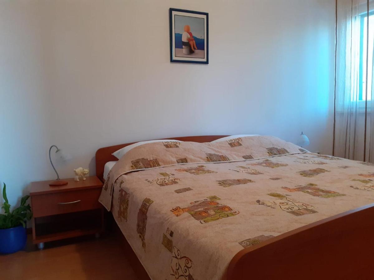 Apartments Borovina โบล ภายนอก รูปภาพ