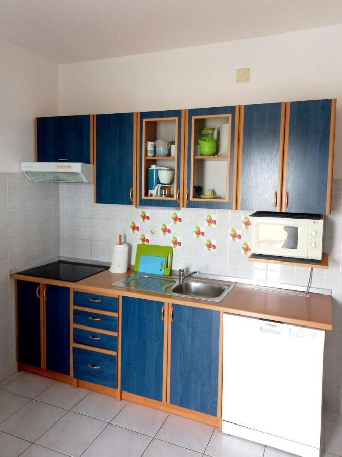 Apartments Borovina โบล ภายนอก รูปภาพ